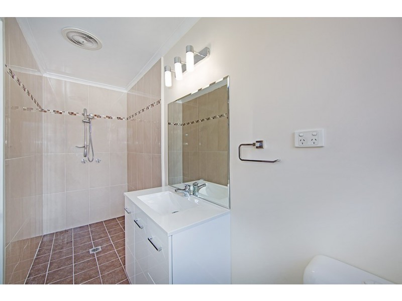 1 Woodbury Park Drive, Mardi NSW 2259