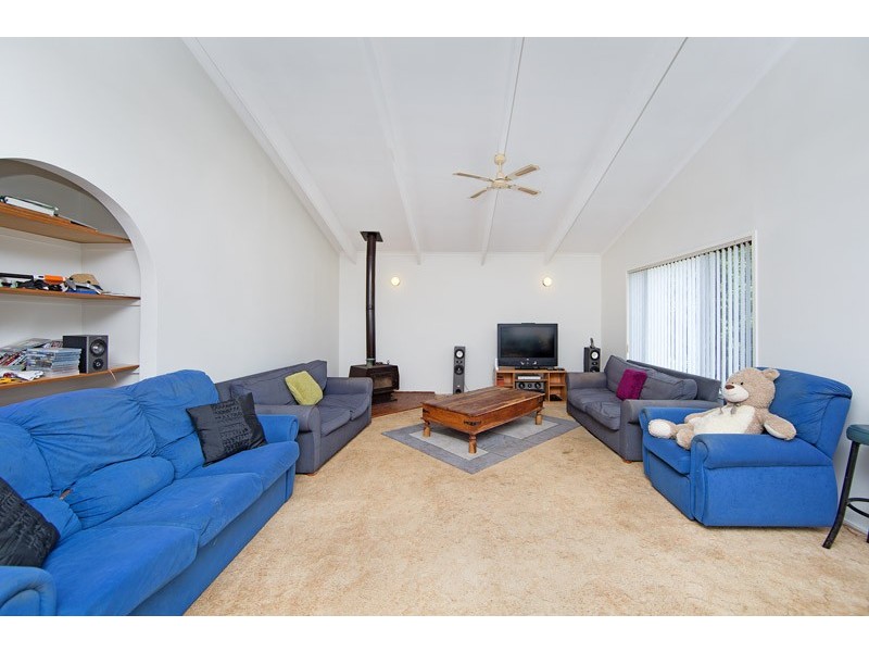 16 Henry Street, Chittaway Point NSW 2261