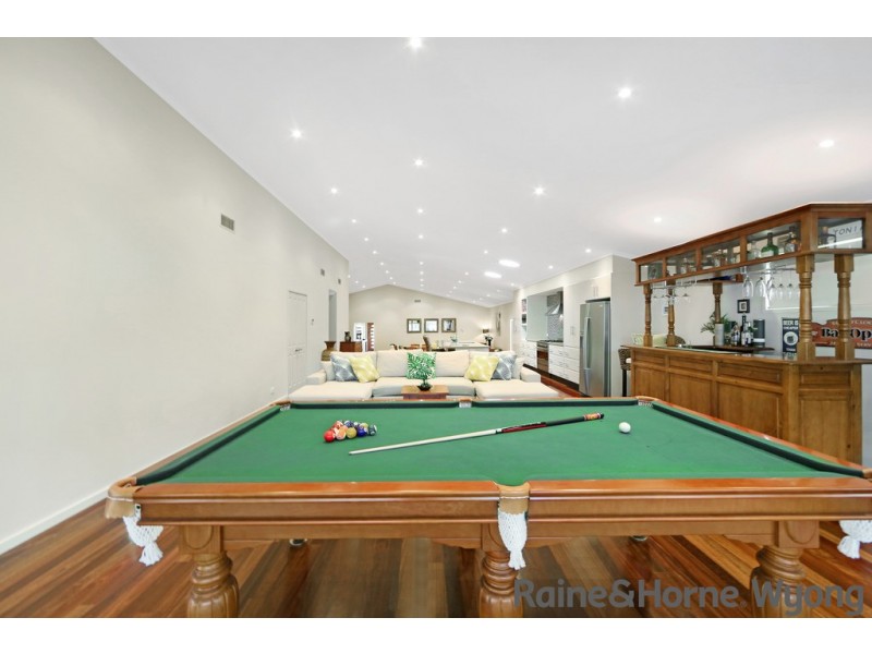 24 MacDougall Crescent, Hamlyn Terrace NSW 2259