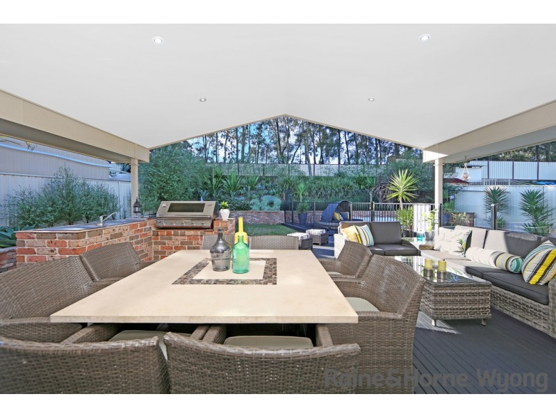 24 MacDougall Crescent, Hamlyn Terrace NSW 2259