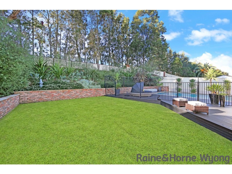 24 MacDougall Crescent, Hamlyn Terrace NSW 2259