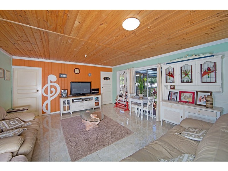 51 Dalton Ave, Kanwal NSW 2259