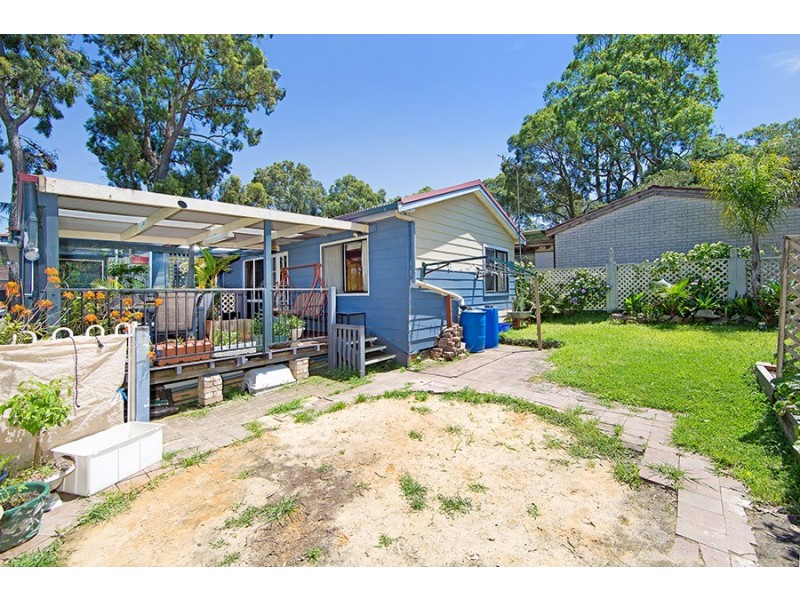 51 Dalton Ave, Kanwal NSW 2259