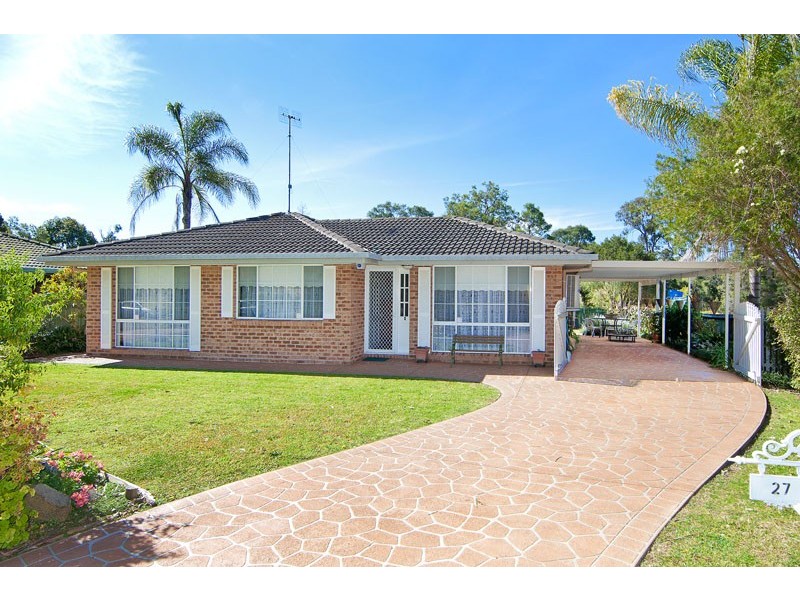 27 Fishburn Cres, Watanobbi NSW 2259