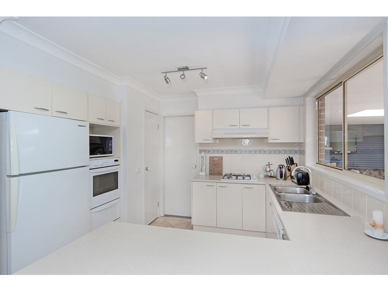 42 Woolmers Crescent, Mardi NSW 2259