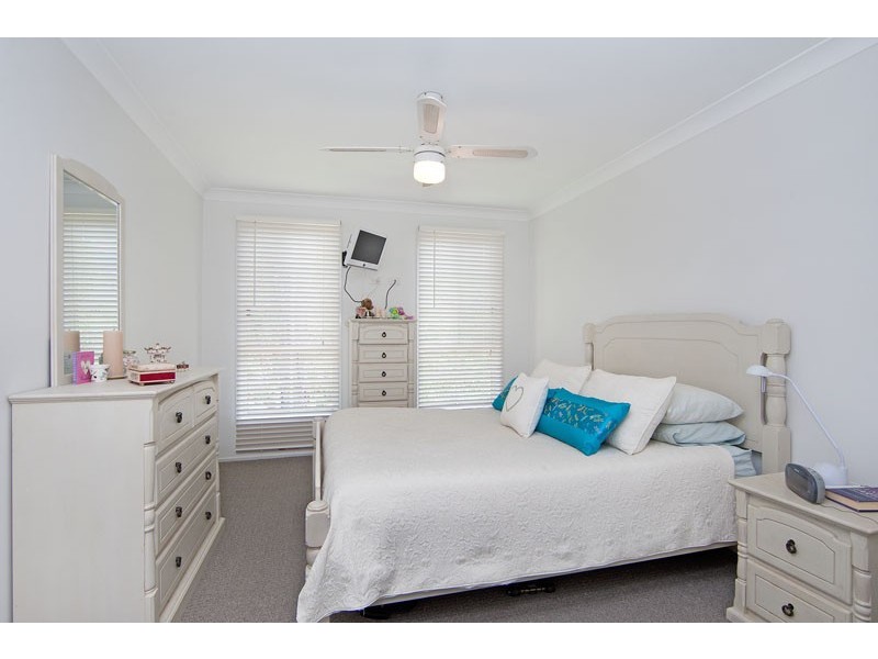 42 Woolmers Crescent, Mardi NSW 2259