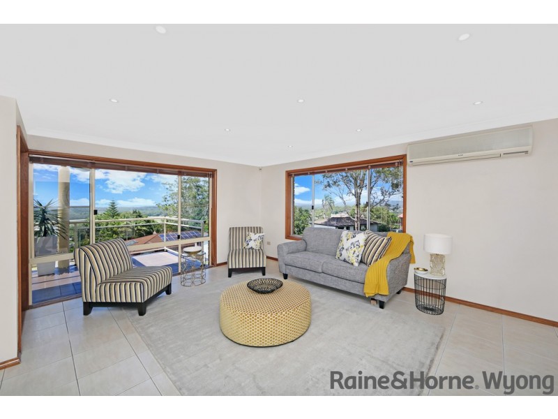 9 Page Close, Wyong NSW 2259
