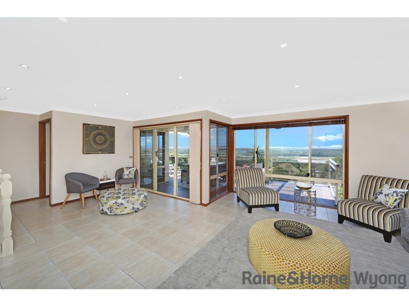 9 Page Close, Wyong NSW 2259