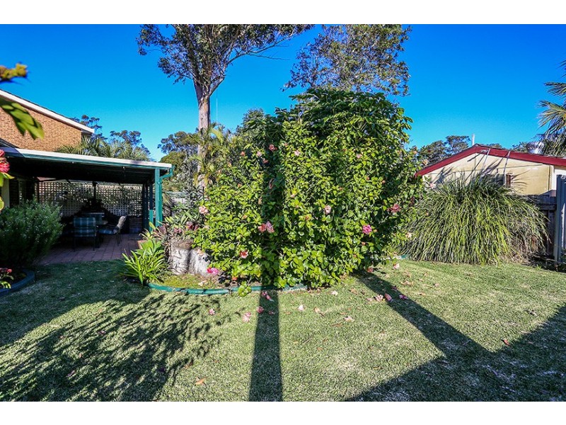 18 Aston Wilde Avenue, Chittaway Bay NSW 2261