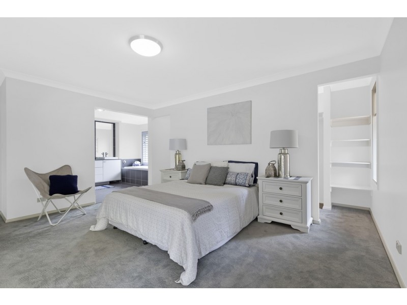 15 Fairlight Circuit, Mardi NSW 2259