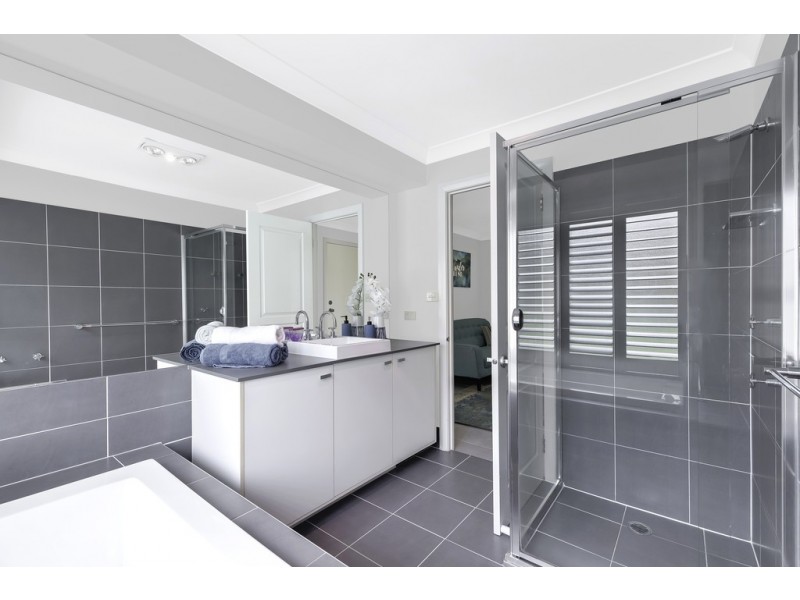 15 Fairlight Circuit, Mardi NSW 2259