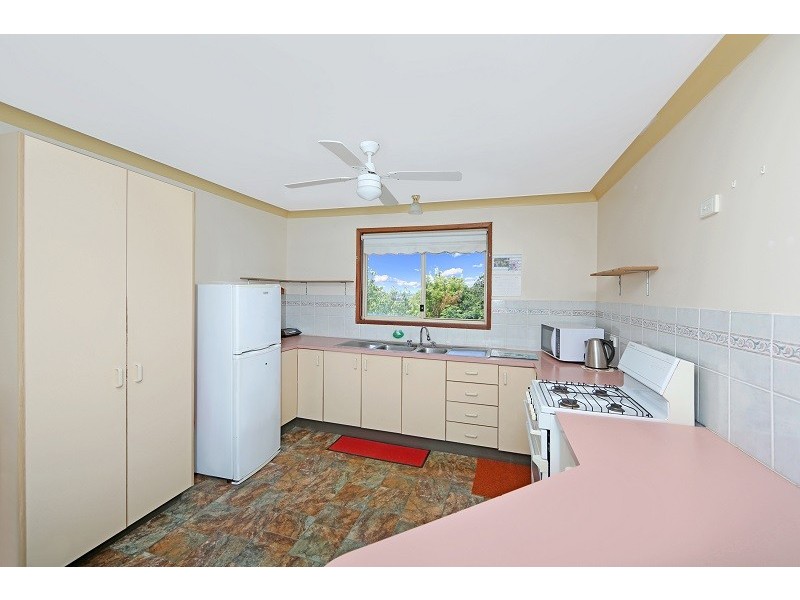 27 Forster Avenue, Watanobbi NSW 2259