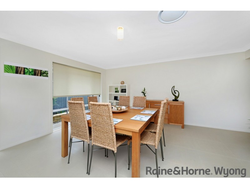 13 Queenscliff Place, Mardi NSW 2259