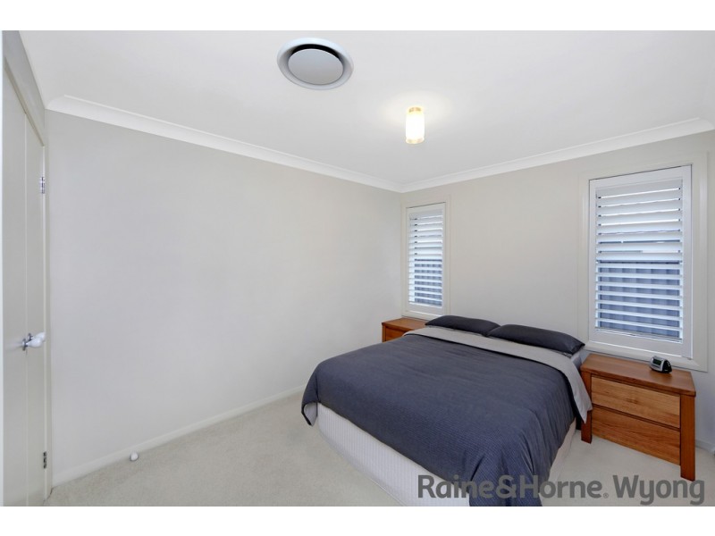 13 Queenscliff Place, Mardi NSW 2259