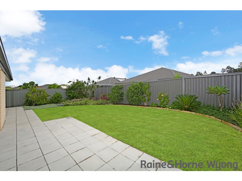 13 Queenscliff Place, Mardi NSW 2259