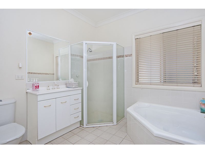 4 Burnie Place, Mardi NSW 2259