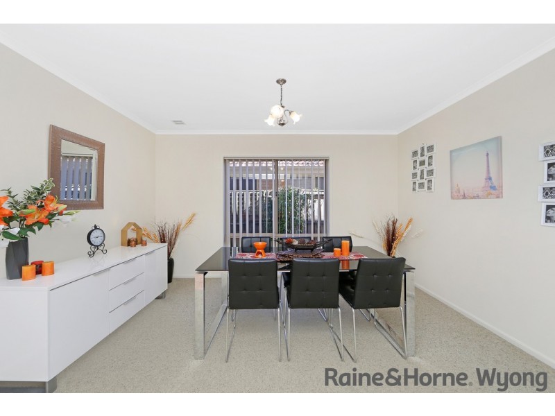 17 Matthew Circuit, Mardi NSW 2259