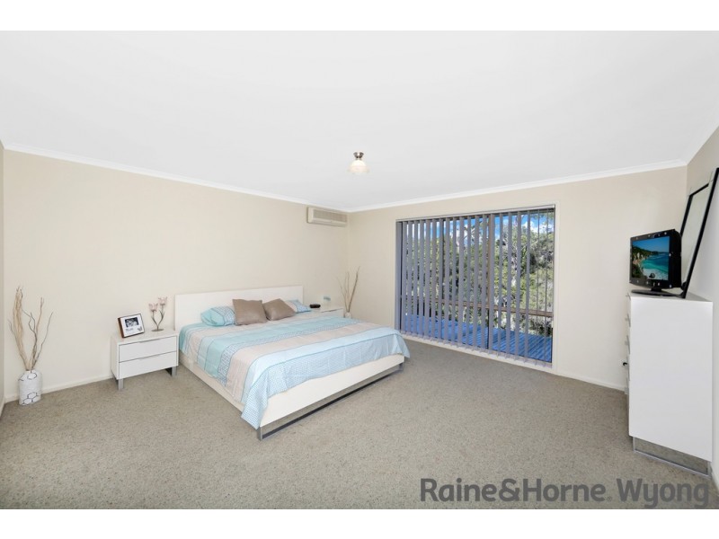 17 Matthew Circuit, Mardi NSW 2259