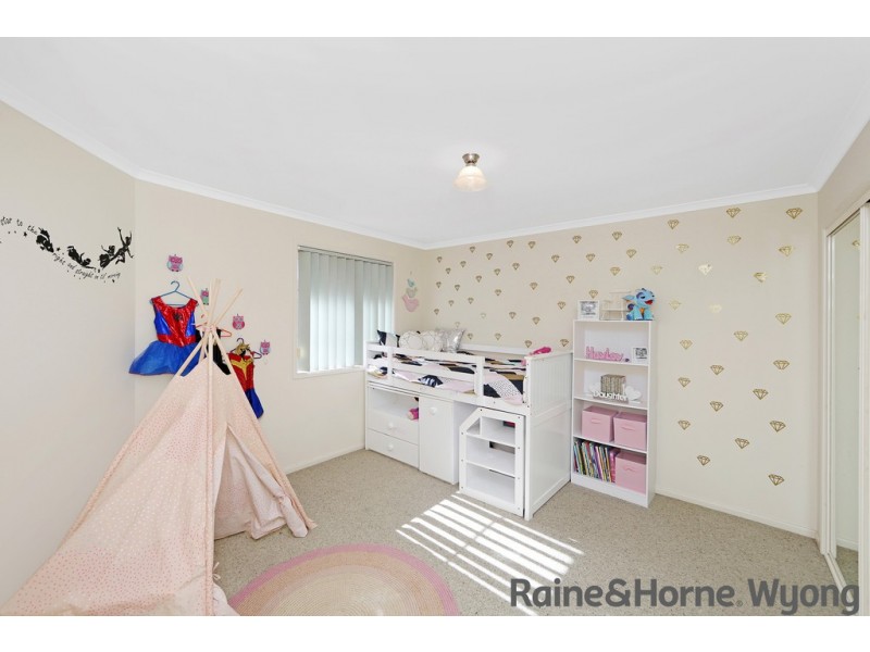 17 Matthew Circuit, Mardi NSW 2259