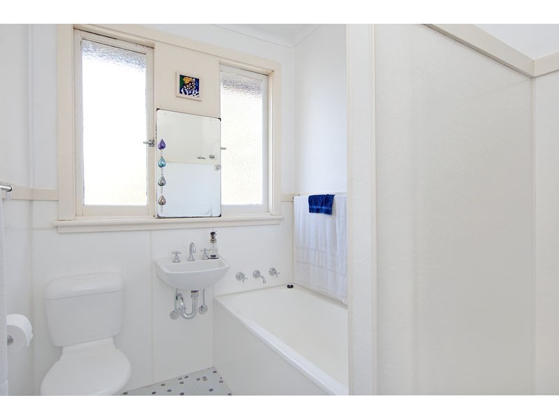 222 Geoffrey Road, Chittaway Point NSW 2261