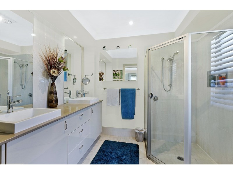 2 Narrabeen Close, Mardi NSW 2259