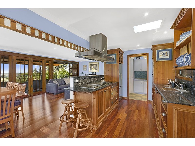 25 Crystal Crescent, Wyong NSW 2259