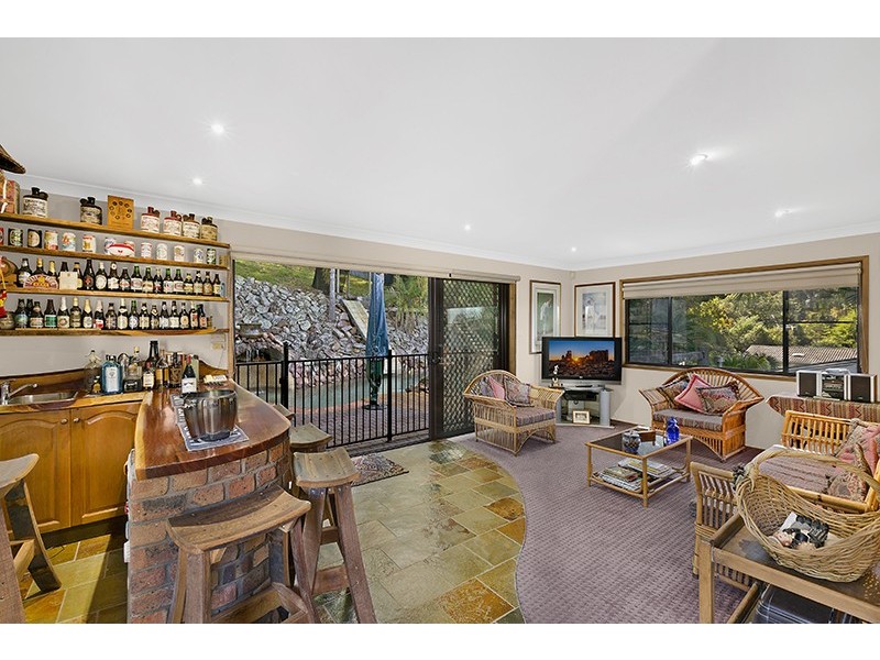 25 Crystal Crescent, Wyong NSW 2259