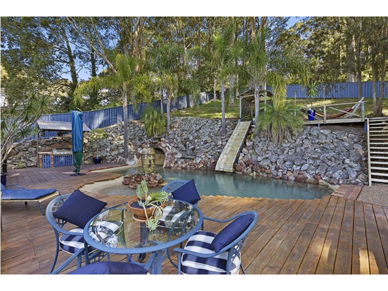 25 Crystal Crescent, Wyong NSW 2259