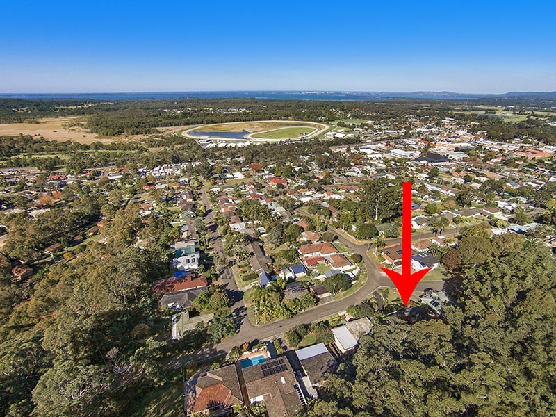 25 Crystal Crescent, Wyong NSW 2259