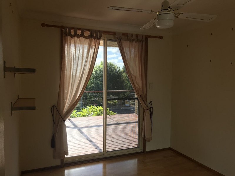 11 Deloraine Glen, Mardi NSW 2259