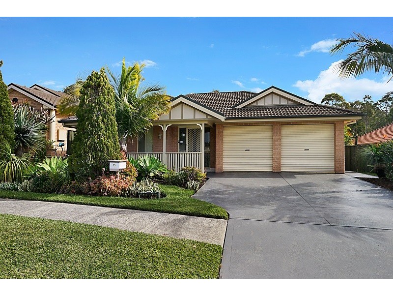 15 Glider Road, Wadalba NSW 2259