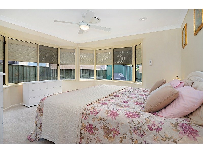 15 Glider Road, Wadalba NSW 2259