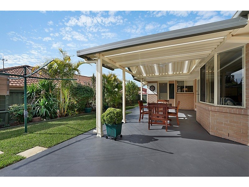 15 Glider Road, Wadalba NSW 2259