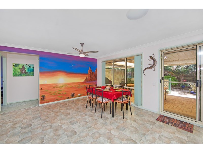 34 Matthew Circuit, Mardi NSW 2259