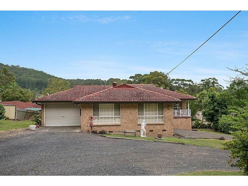2 Gavenlock Road, Tuggerah NSW 2259
