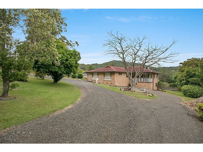 2 Gavenlock Road, Tuggerah NSW 2259