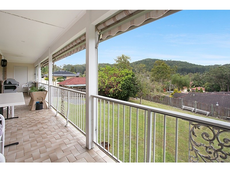 2 Gavenlock Road, Tuggerah NSW 2259