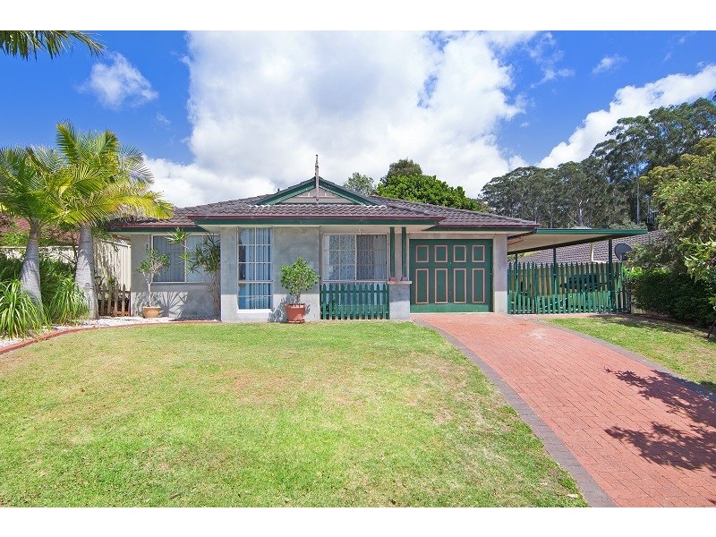 12 Windsong Place, Tuggerah NSW 2259