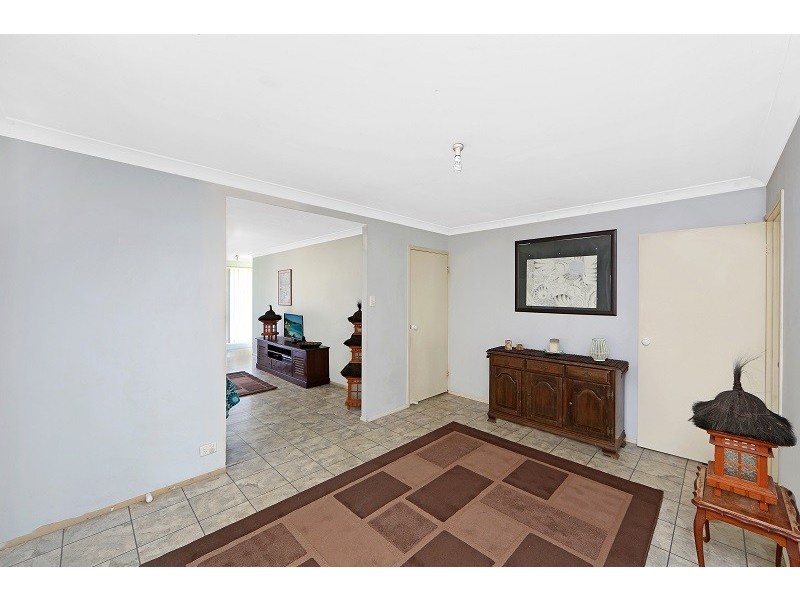 12 Windsong Place, Tuggerah NSW 2259