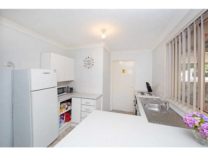 12 Windsong Place, Tuggerah NSW 2259