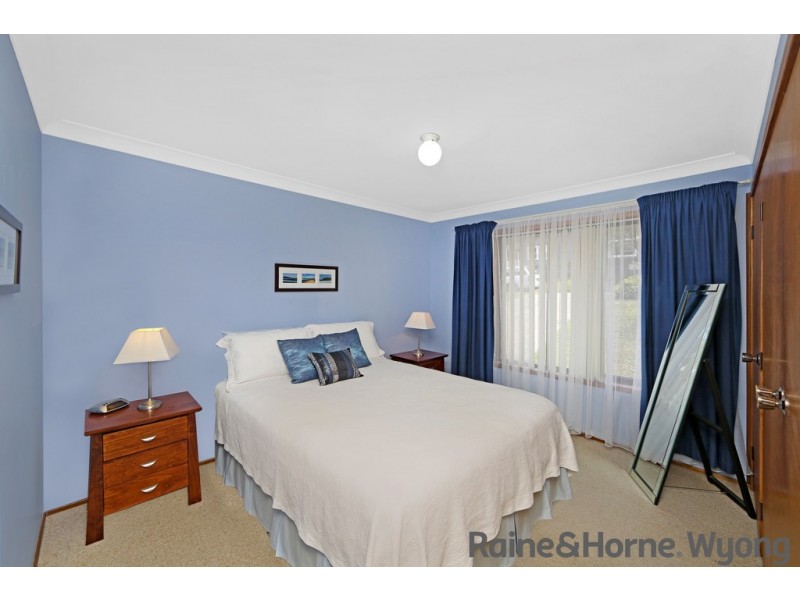 2 Walter Close, Wyong NSW 2259