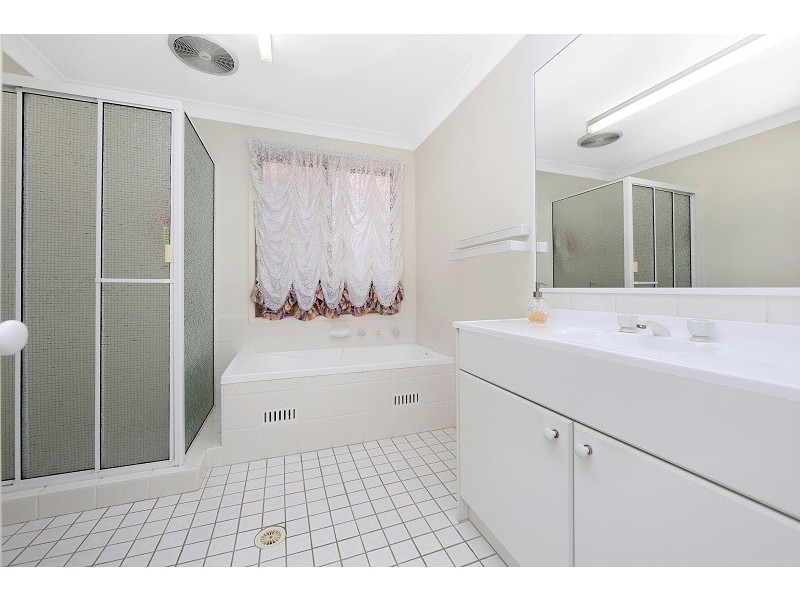 10 Eliza Close, Mardi NSW 2259