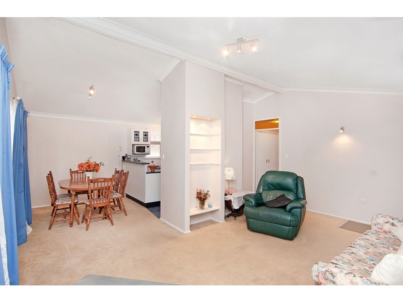 17 Seawind Terrace, Berkeley Vale NSW 2261