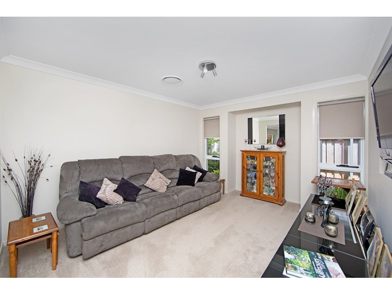 7 Parry Parade, Wyong NSW 2259