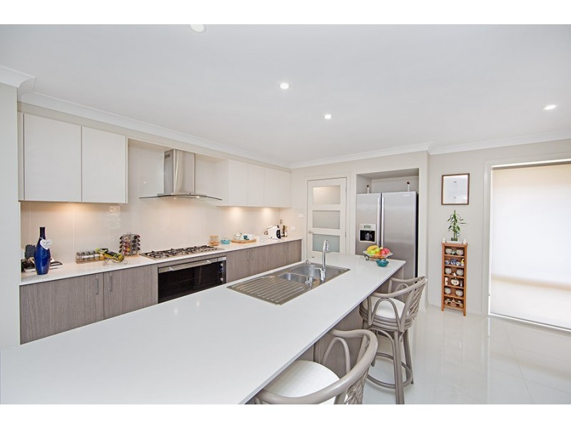 7 Parry Parade, Wyong NSW 2259