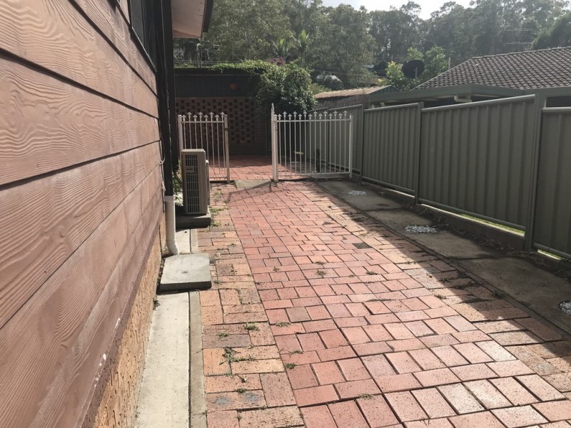 11 Tennyson Place, Watanobbi NSW 2259