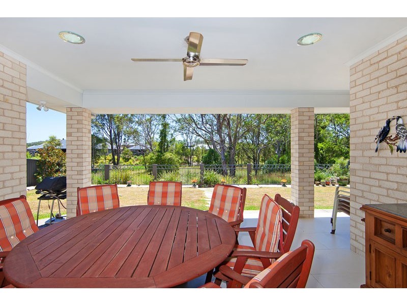 14 Queenscliff Place, Mardi NSW 2259