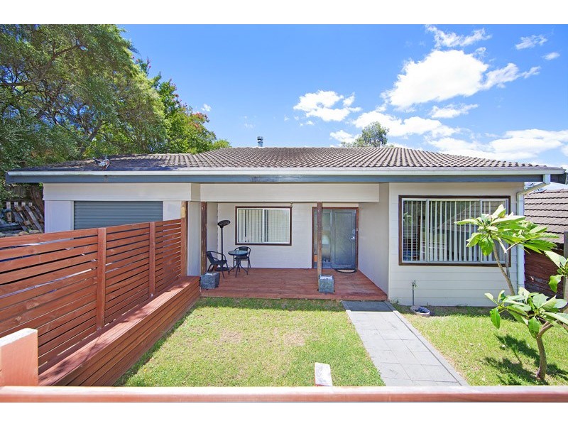 2 Porter Street, Wyong NSW 2259