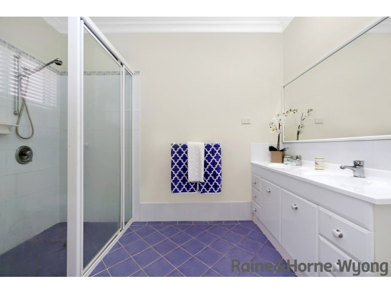 40 Riveroak Drive, Mardi NSW 2259