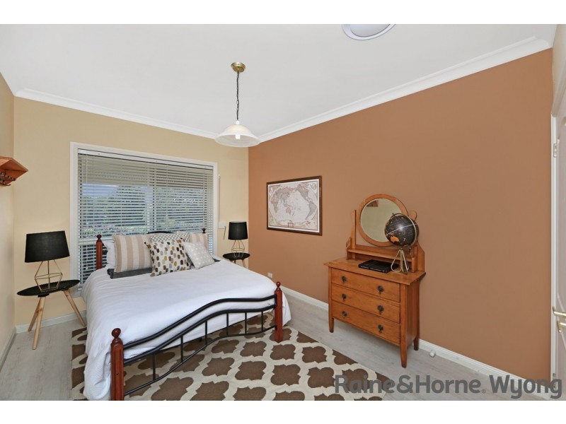 40 Riveroak Drive, Mardi NSW 2259